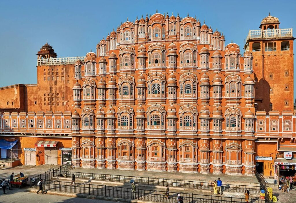 Hawa Mahal self drive car rental